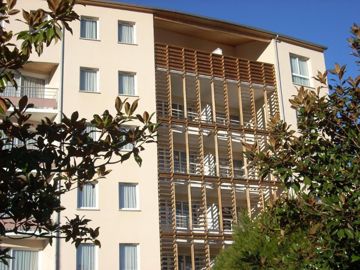 Appart Lourdes 100 M Gare - 4 Places Avec Balcon 10Mn Sanctuaire Exterior foto