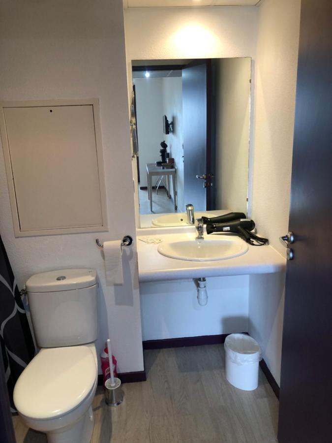 Appart Lourdes 100 M Gare - 4 Places Avec Balcon 10Mn Sanctuaire Exterior foto
