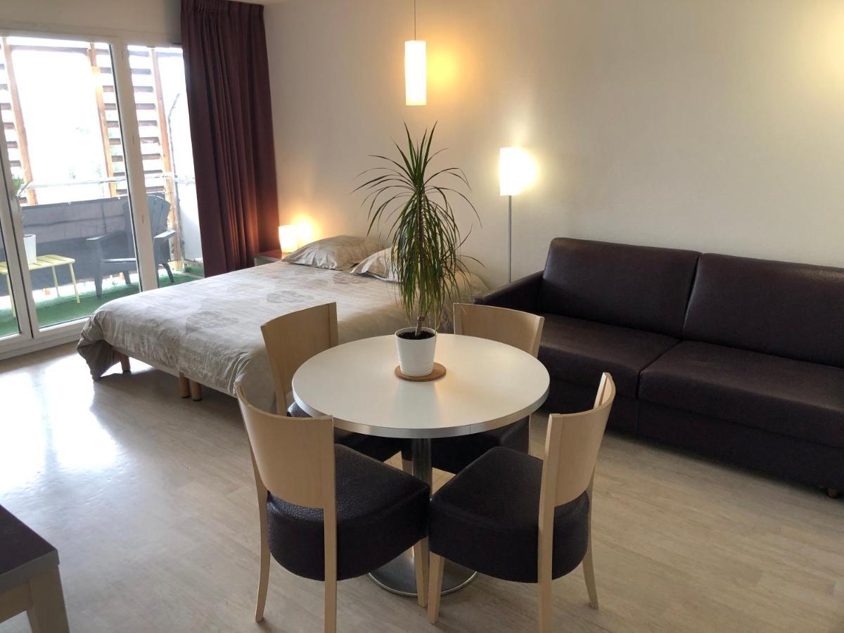 Appart Lourdes 100 M Gare - 4 Places Avec Balcon 10Mn Sanctuaire Exterior foto